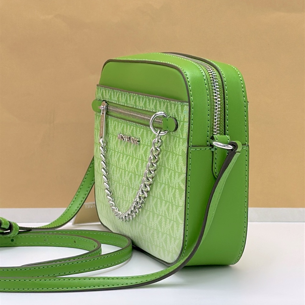Michael Kors Jet Set Large Ombré Signature Logo Crossbody Body
Jungle Green
NWT - Picture 2 of 16